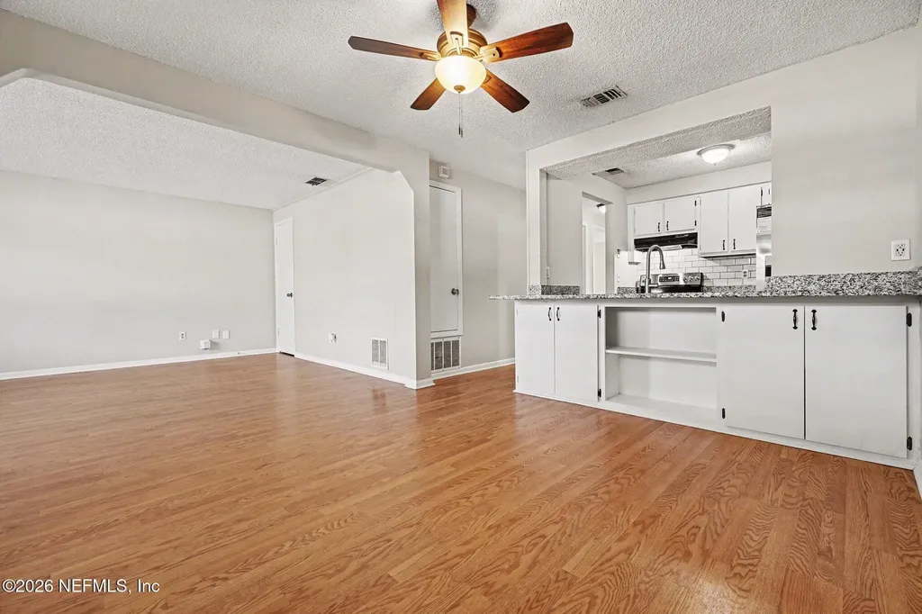 4226 Loys Drive Jacksonville FL 32246