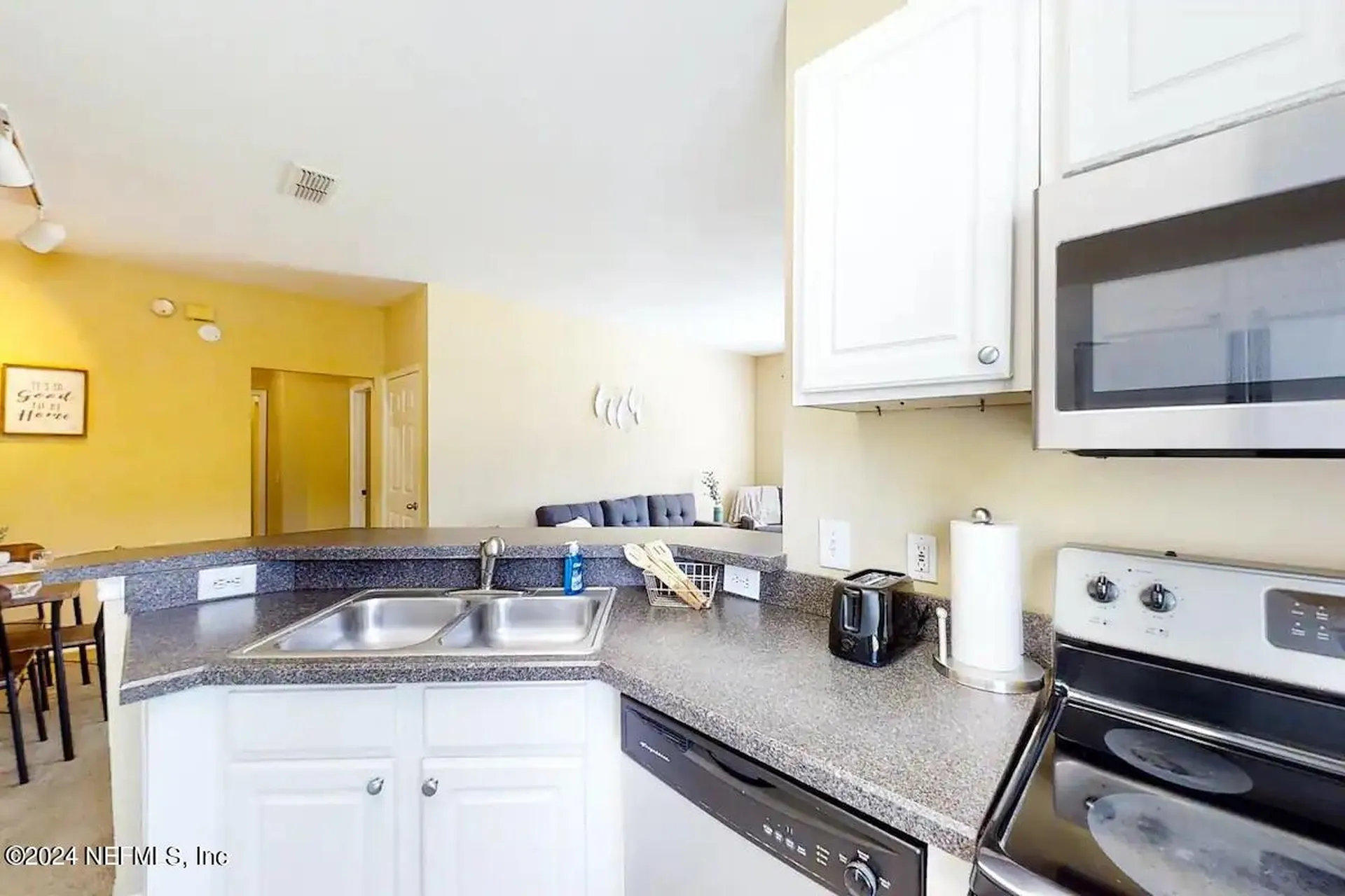 13703 Richmond Park Drive N Jacksonville FL 32224