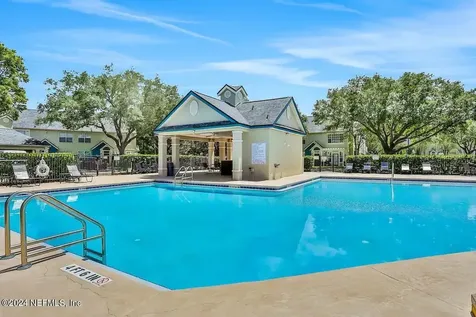 13703 Richmond Park Drive N Jacksonville FL 32224
