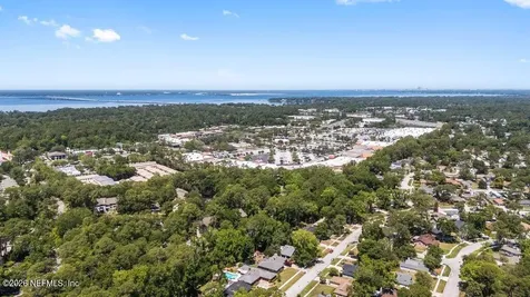 3178 Laurel Grove N Jacksonville FL 32223