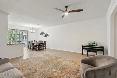 7021 Butterfly Court Jacksonville FL 32258