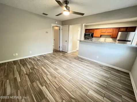 5404 101st Street Jacksonville FL 32210