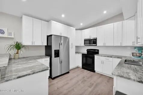 6786 W Gaspar Circle Jacksonville FL 32219