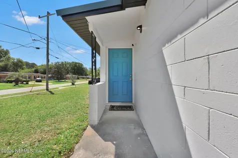 6786 W Gaspar Circle Jacksonville FL 32219