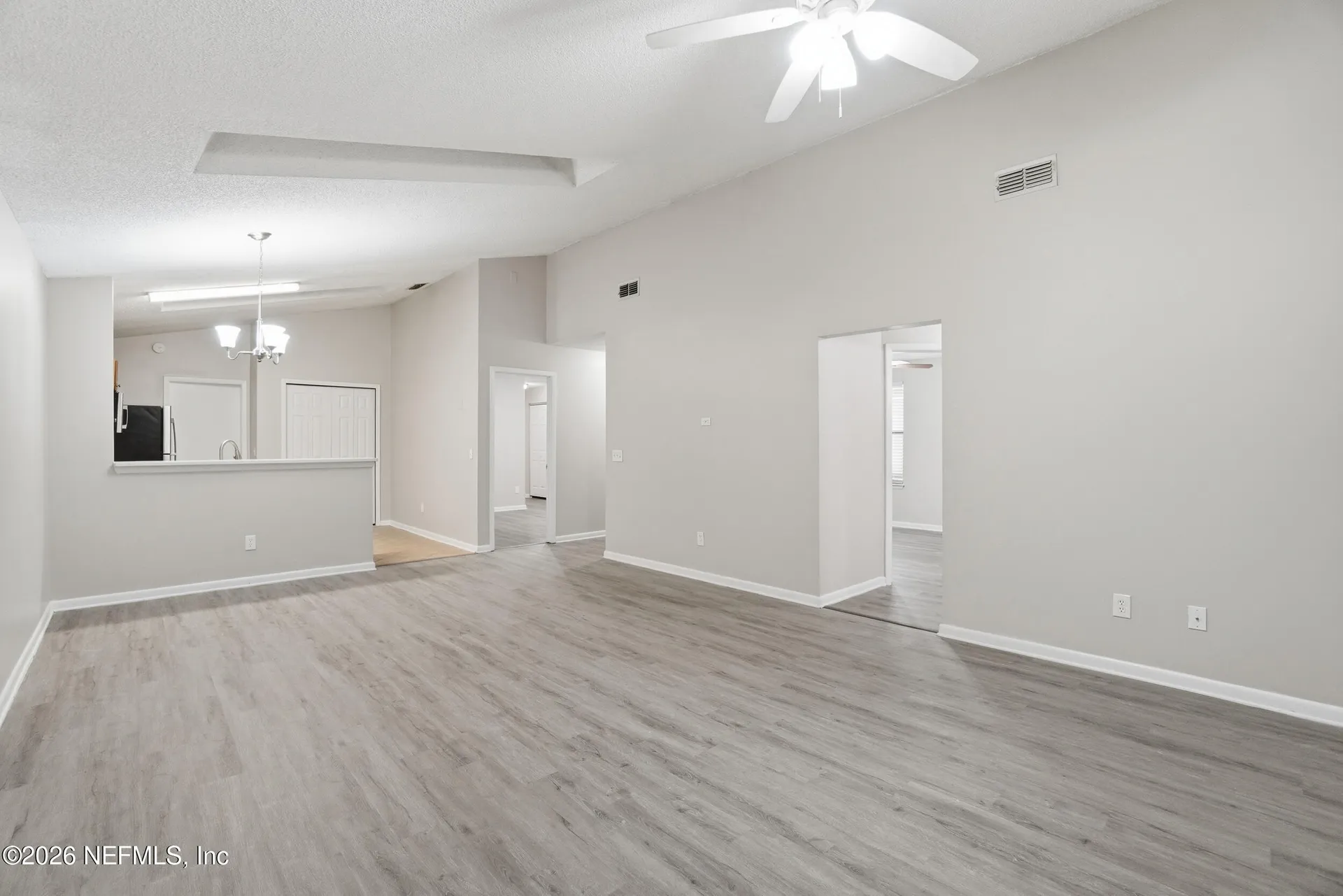 8761 Pinevalley Lane Jacksonville FL 32244