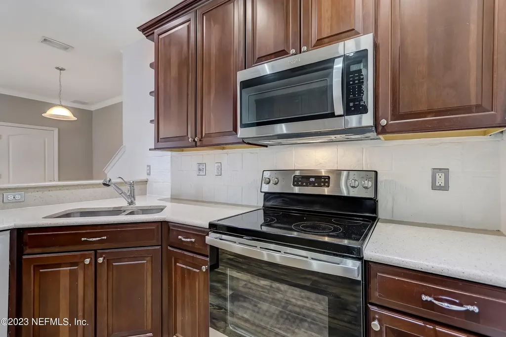 12362 Sand Pine Court Jacksonville FL 32226