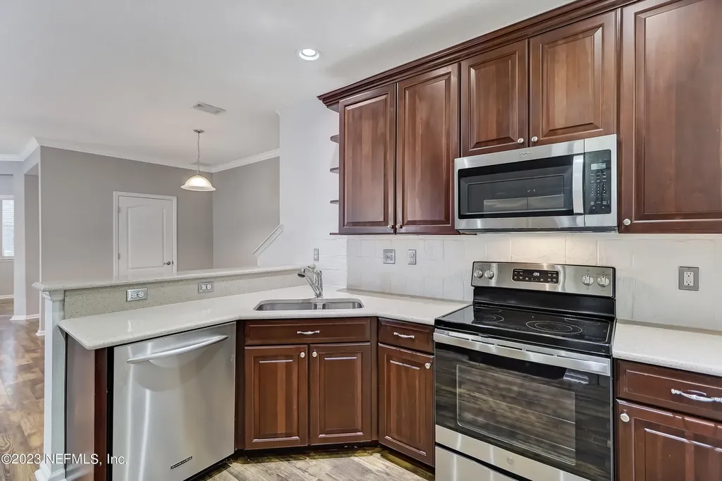 12362 Sand Pine Court Jacksonville FL 32226