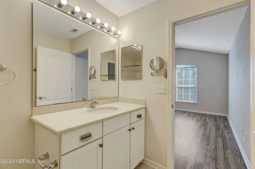 12362 Sand Pine Court Jacksonville FL 32226