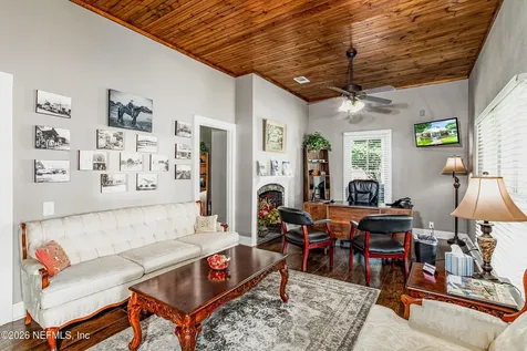 69 W Macclenny Avenue Macclenny FL 32063