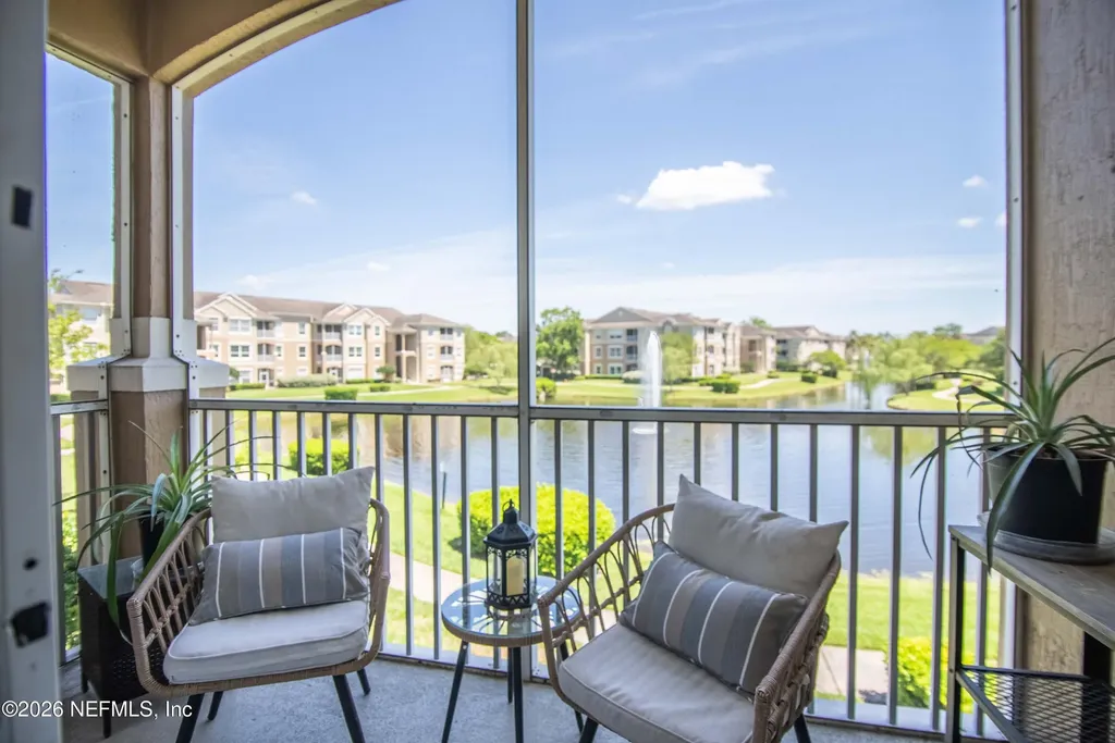 7990 Baymeadows Road E Jacksonville FL 32256