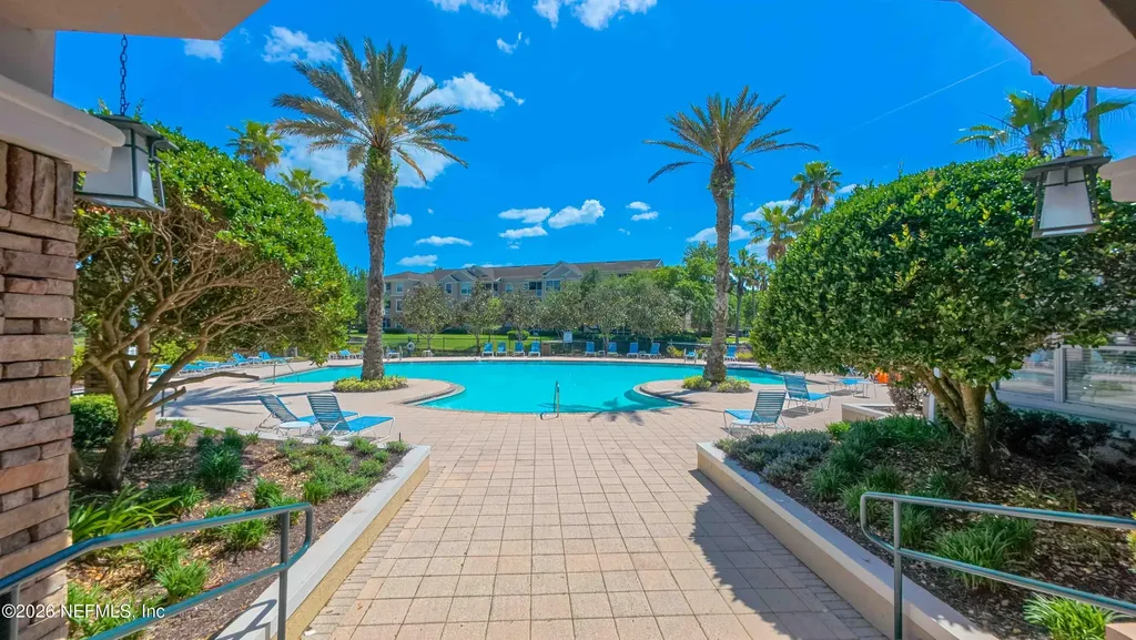 7990 Baymeadows Road E Jacksonville FL 32256