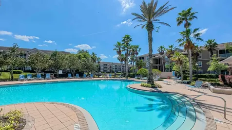 7990 Baymeadows Road E Jacksonville FL 32256