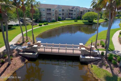 7990 Baymeadows Road E Jacksonville FL 32256