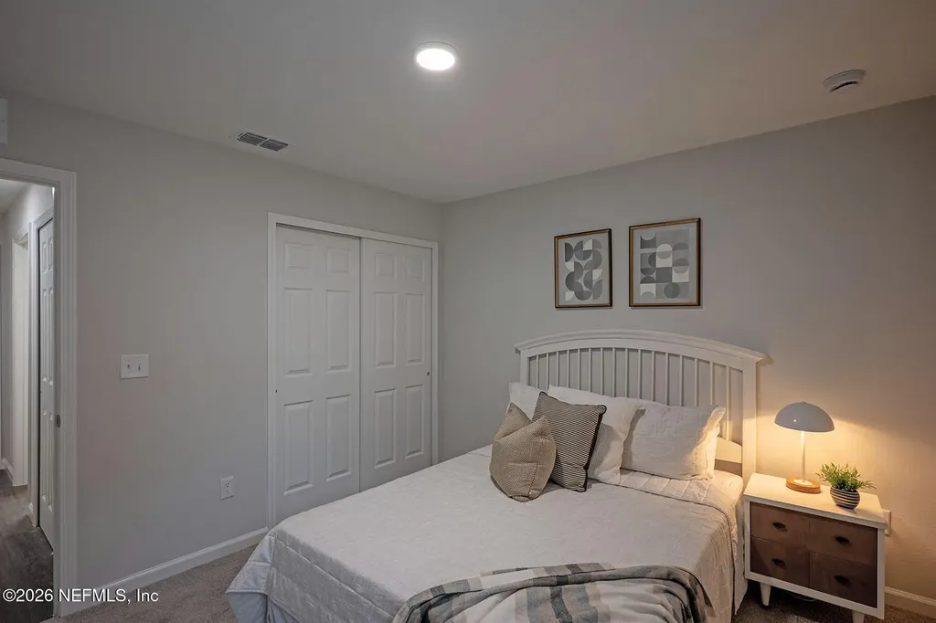 9624 Grove Hill Lane Jacksonville FL 32222