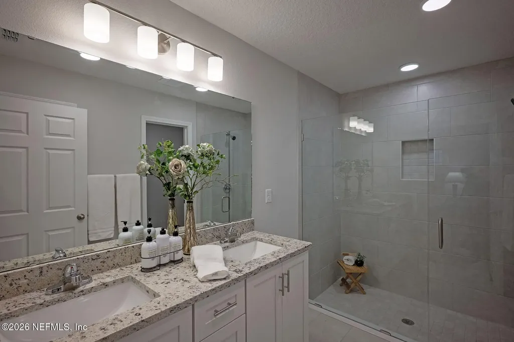 9624 Grove Hill Lane Jacksonville FL 32222
