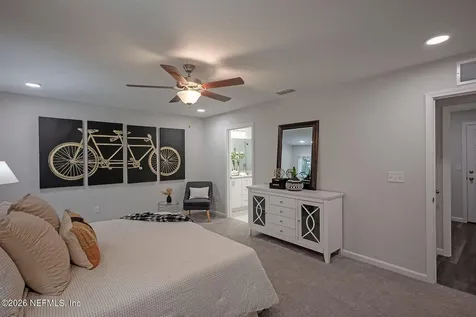 9624 Grove Hill Lane Jacksonville FL 32222