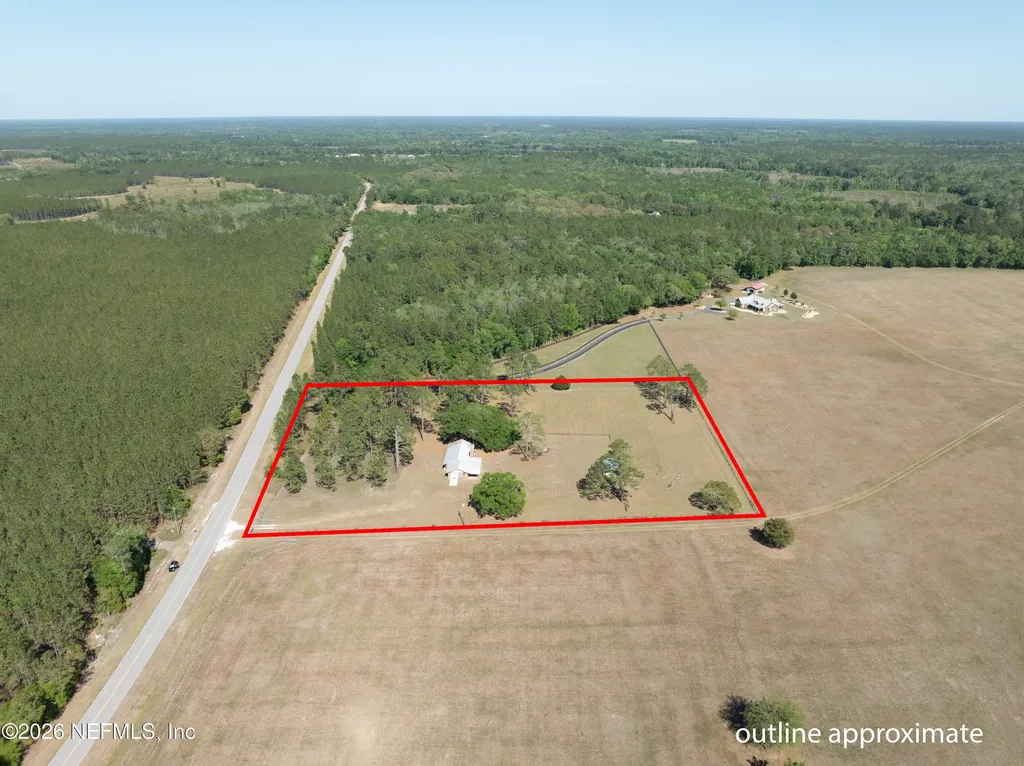 13296 SW County Road 231 Brooker FL 32622