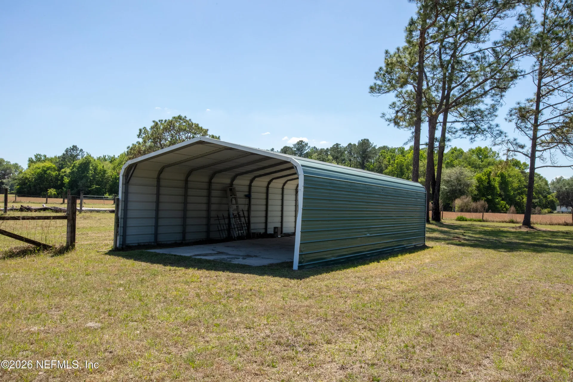 13296 SW County Road 231 Brooker FL 32622