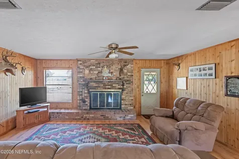 13296 SW County Road 231 Brooker FL 32622