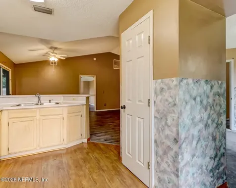 8479 Three Creeks Boulevard Jacksonville FL 32220