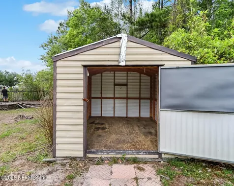 8479 Three Creeks Boulevard Jacksonville FL 32220