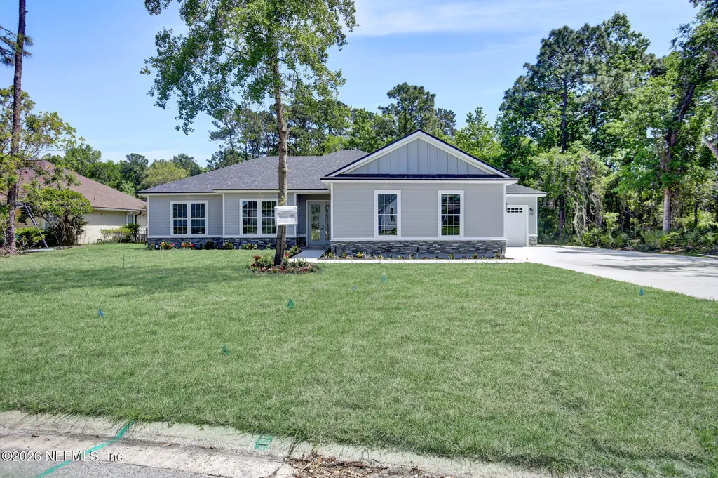 3360 Olympic Drive Green Cove Springs FL 32043