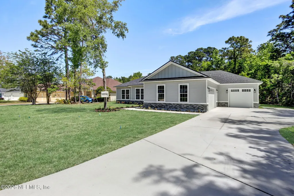 3360 Olympic Drive Green Cove Springs FL 32043