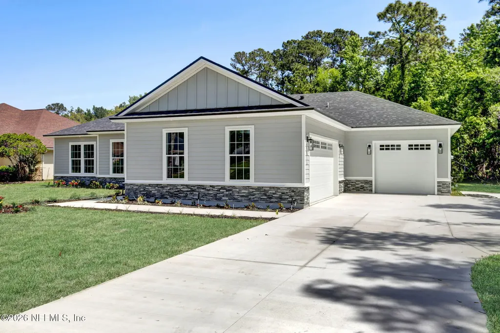 3360 Olympic Drive Green Cove Springs FL 32043