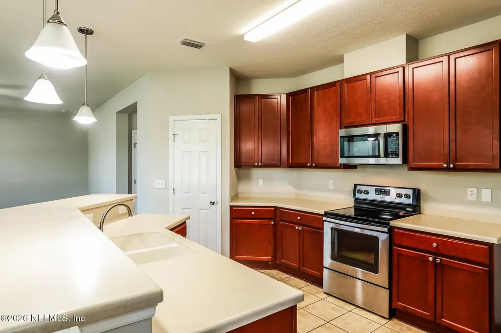 7533 Windance Court Jacksonville FL 32244