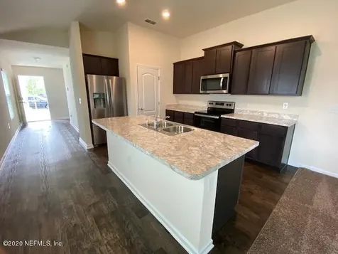 8256 Meadow Walk Lane Jacksonville FL 32256