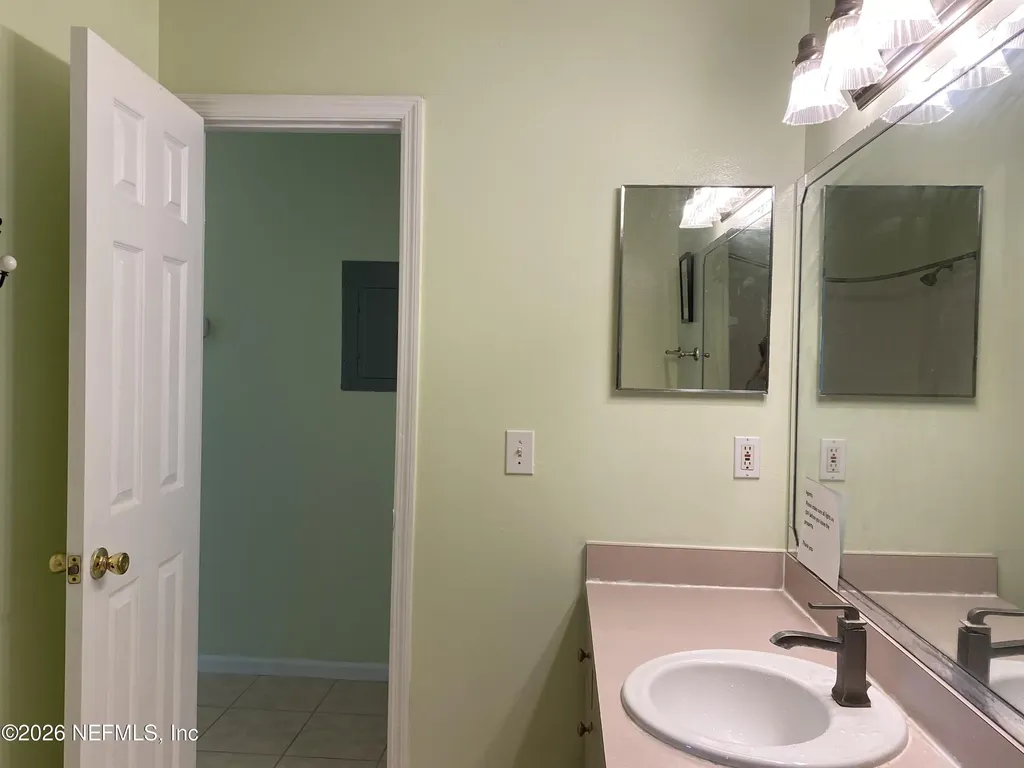 1655 The Greens Way Jacksonville Beach FL 32250