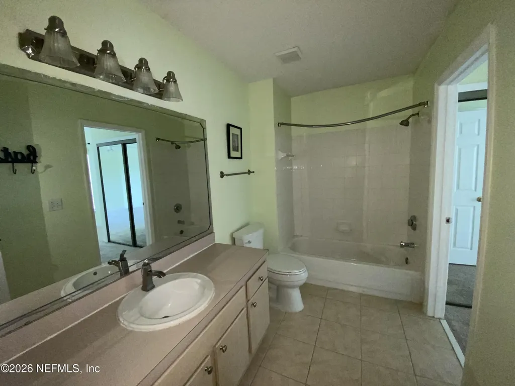 1655 The Greens Way Jacksonville Beach FL 32250