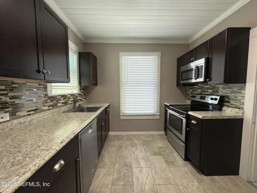 630 2nd Street Jacksonville Beach FL 32250