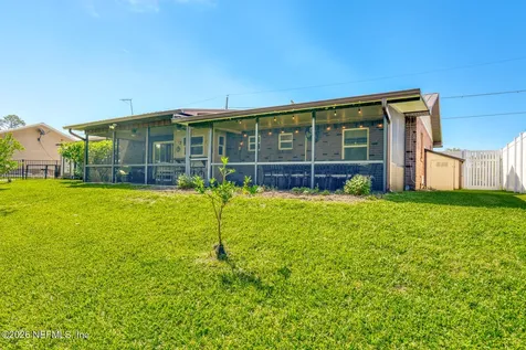 114 Magnolia Drive East Palatka FL 32131