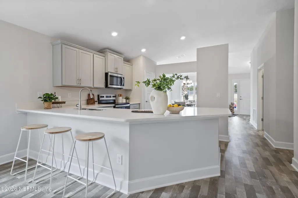 8315 Helmsley Boulevard Jacksonville FL 32219