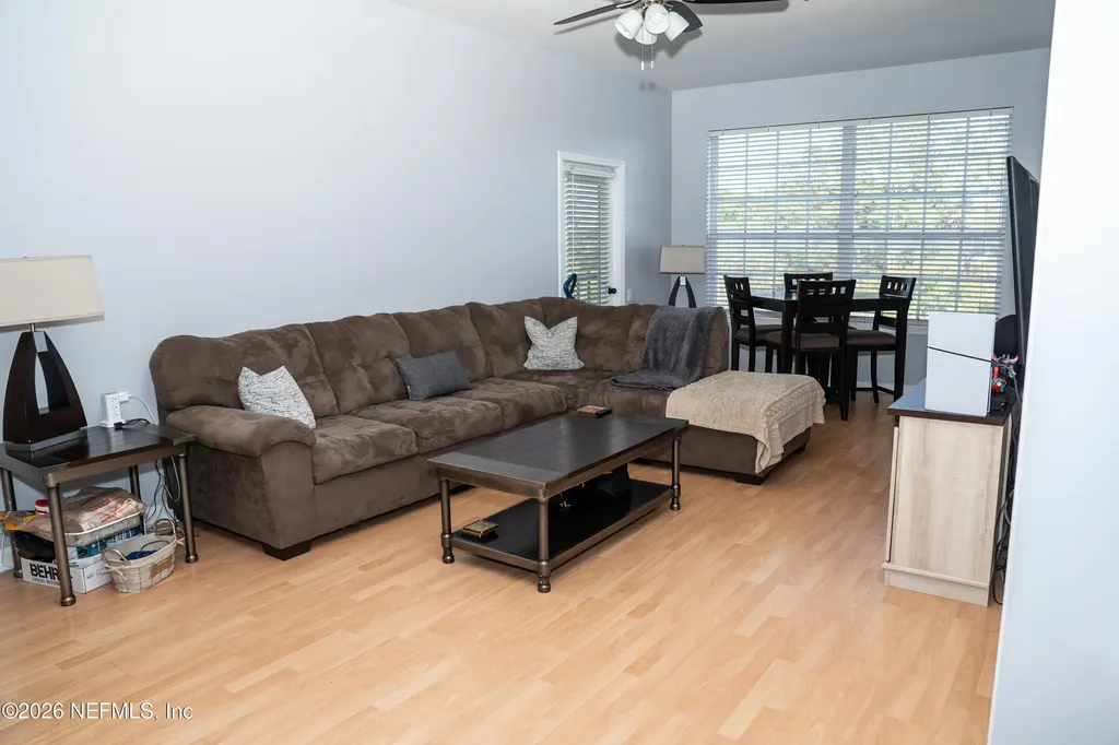 7990 Baymeadows Road E Jacksonville FL 32256