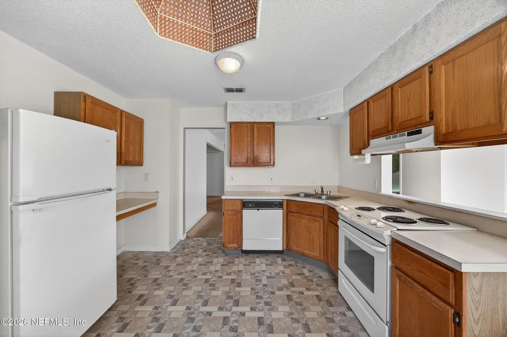 171 Annandale Drive E Jacksonville FL 32225