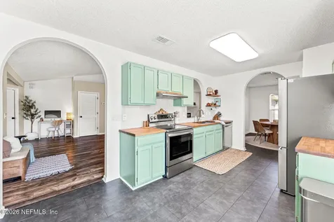 7999 Dewars Court Jacksonville FL 32244
