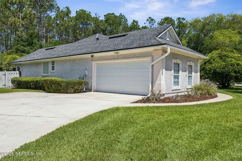 7745 Spindletree Court Jacksonville FL 32256