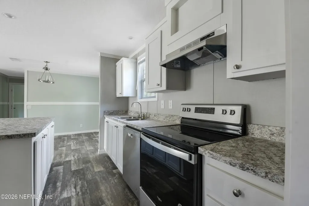 10225 Kirchherr Avenue Hastings FL 32145