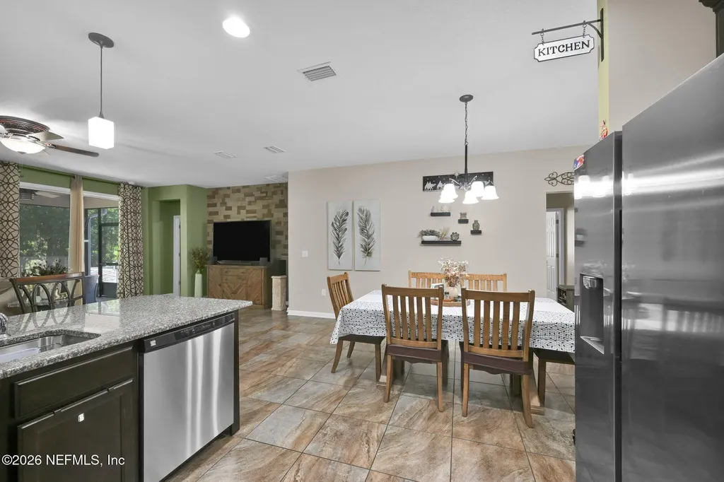 11614 Carson Lake Drive W Jacksonville FL 32221