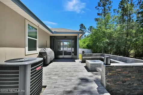 11614 Carson Lake Drive W Jacksonville FL 32221