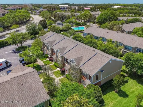 8107 Summer Point Court Jacksonville FL 32256