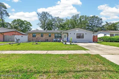 5656 Fargo Drive N Jacksonville FL 32207