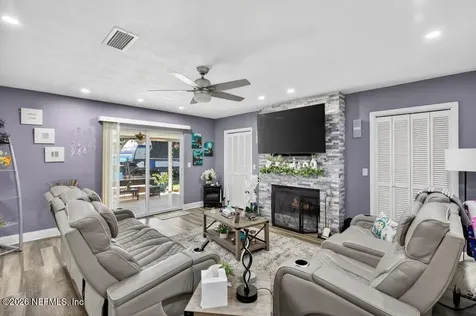 5656 Fargo Drive N Jacksonville FL 32207