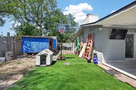 5656 Fargo Drive N Jacksonville FL 32207