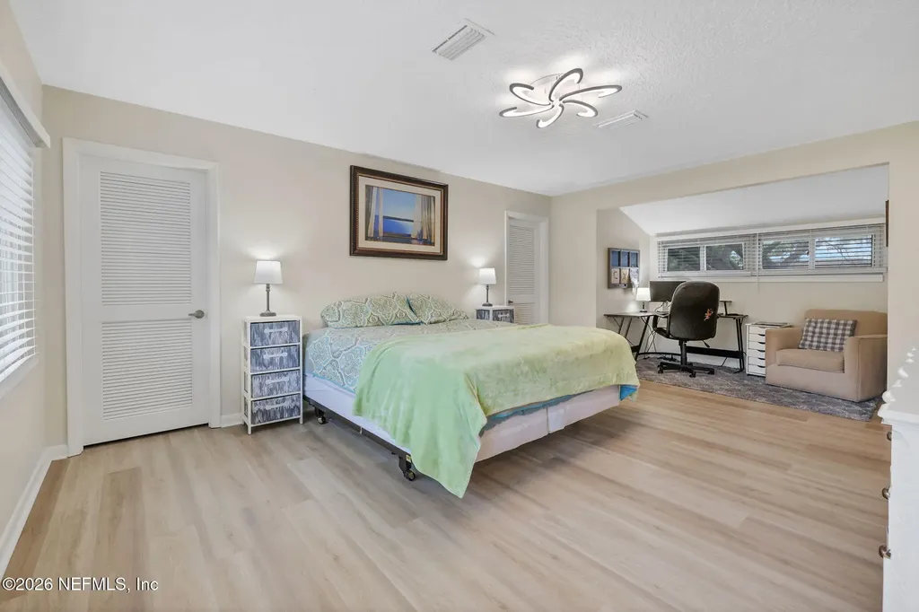 5362 Oak Bay Drive N Jacksonville FL 32277