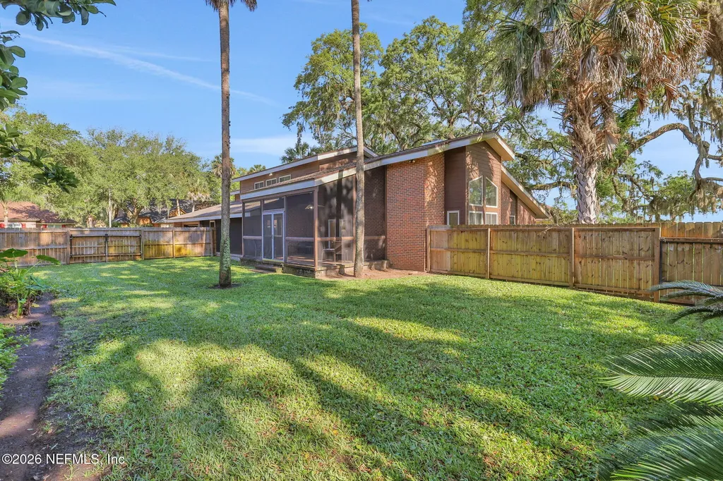5362 Oak Bay Drive N Jacksonville FL 32277