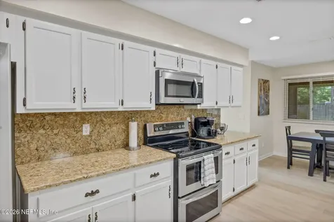 5362 Oak Bay Drive N Jacksonville FL 32277