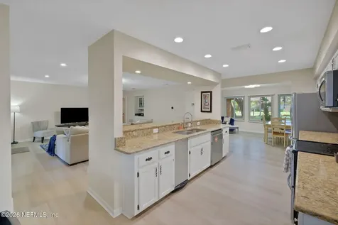 5362 Oak Bay Drive N Jacksonville FL 32277